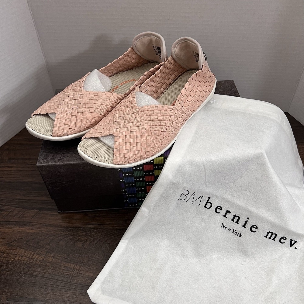 Bernie Mev Dream Woven Memory Foam‎ Flats Pink Blush  Size 36 US 5 Comfort